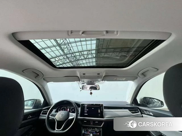 Volkswagen Bora id 4276255 из Китая 7