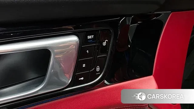 Porsche Panamera (971) id 3330789 из Кореи 7