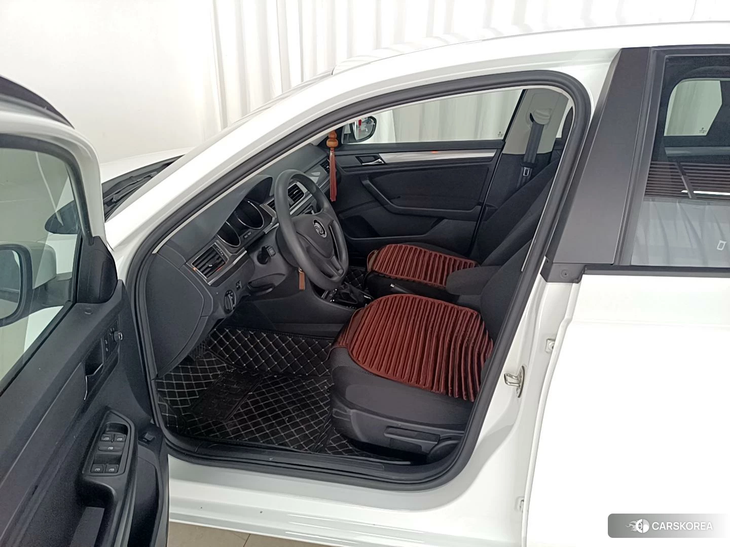 Volkswagen Bora id 4461263 из Китая 7