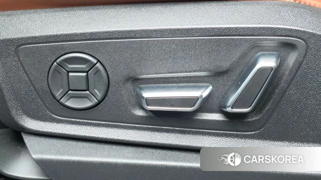 Audi e-Tron id 4470636 из Кореи 7