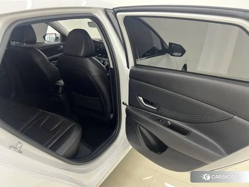 Hyundai Elantra id 4685917 из Китая 7