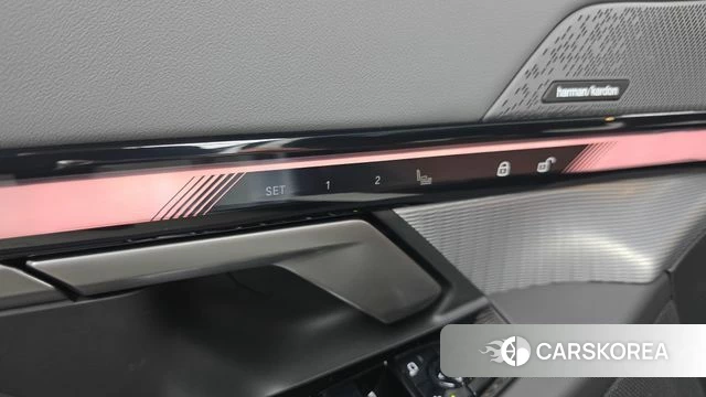 BMW 5 Series (G60) id 4349122 из Кореи 7