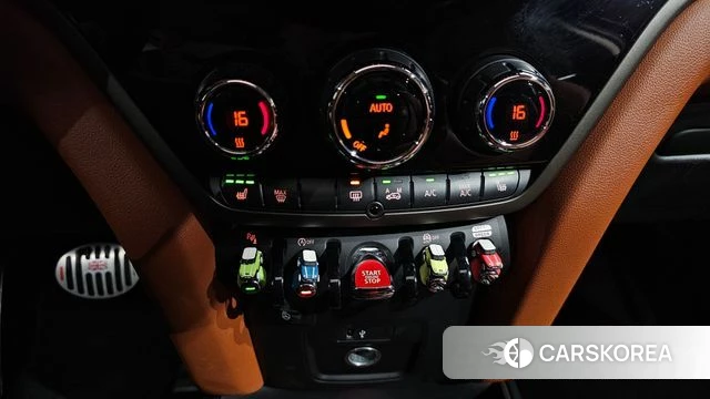 Mini Cooper D Countryman id 4309947 из Кореи 7