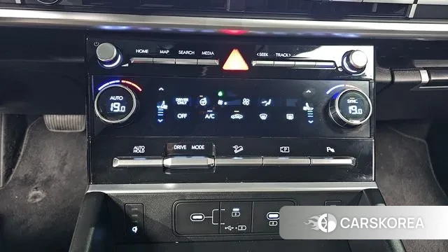 Hyundai Santa Fe (MX5) id 3763623 из Кореи 7