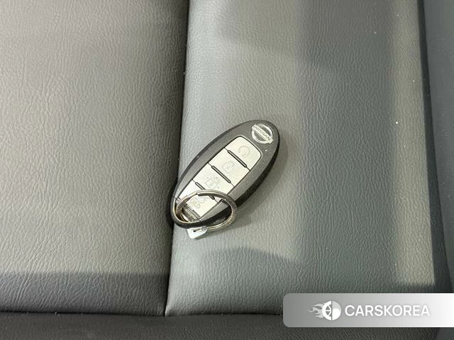 Nissan Xuan Yi id 4321362 из Китая 7