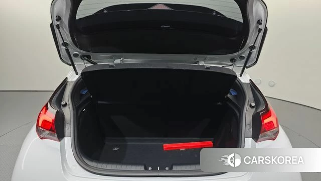 Hyundai Veloster (JS) id 3899045 из Кореи 7