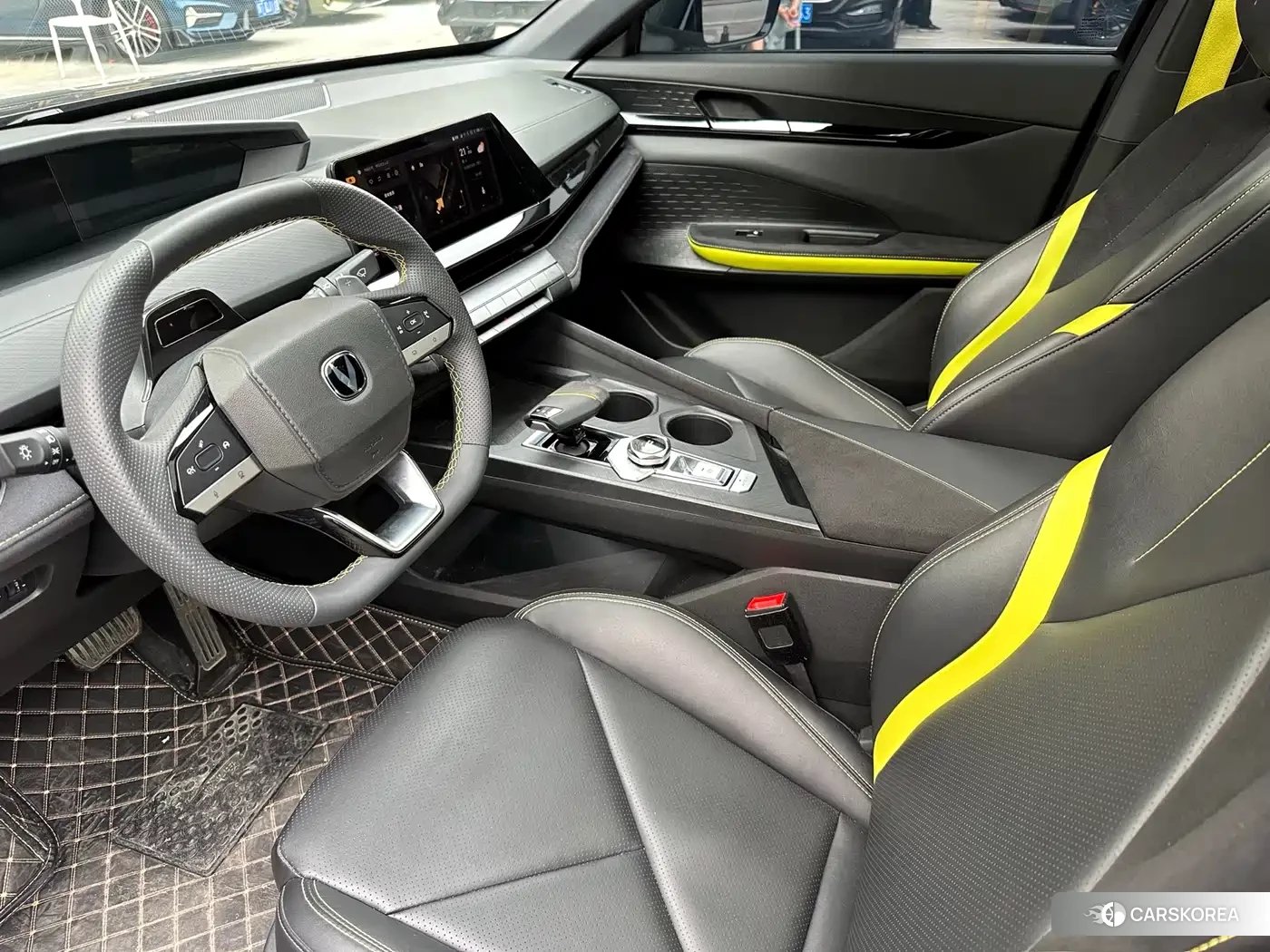 Chang'an Changan UNI-V id 4514212 из Китая 7