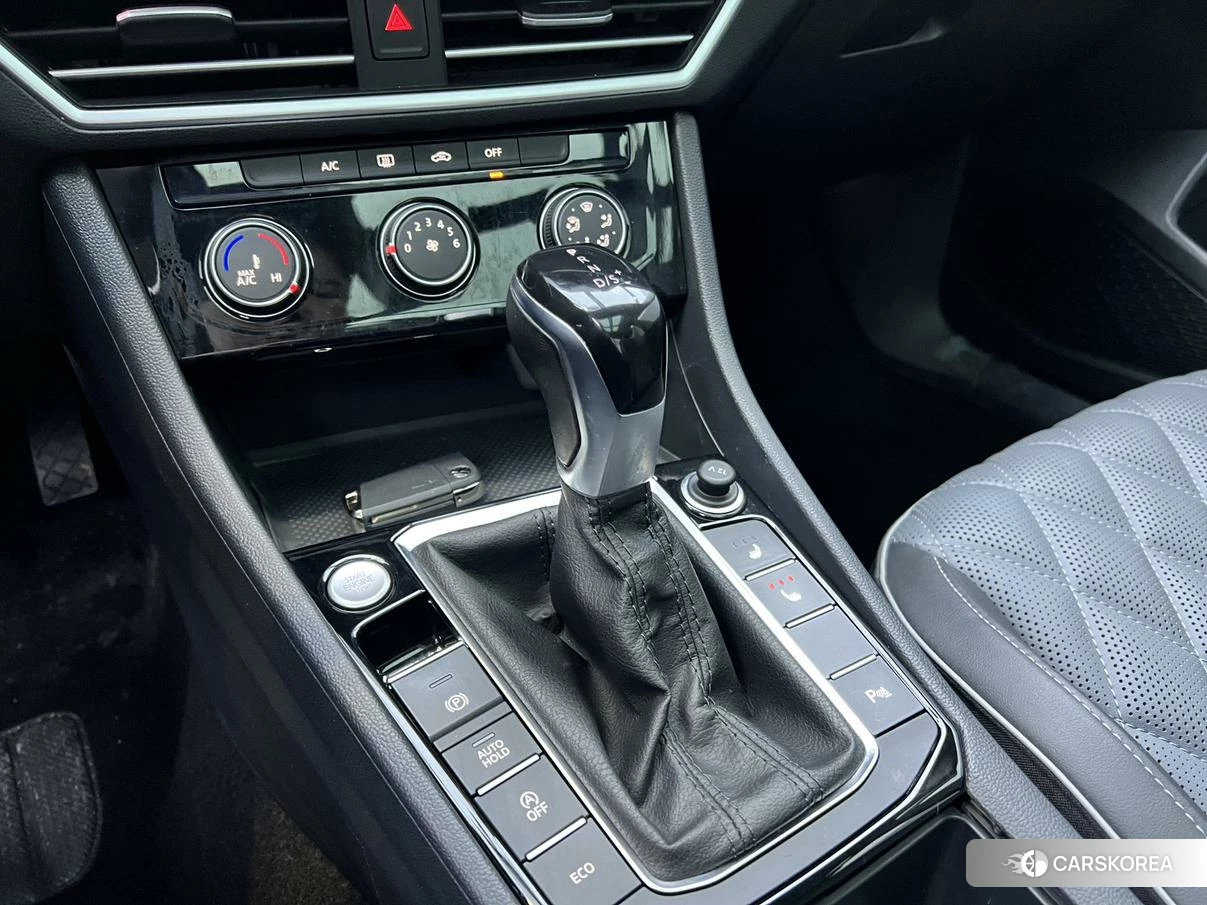 Volkswagen Sagitar id 4479556 из Китая 7