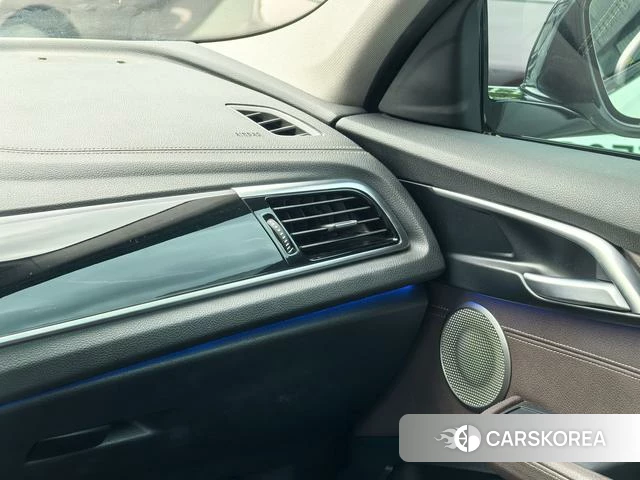 BMW 1 series id 4273546 из Китая 7