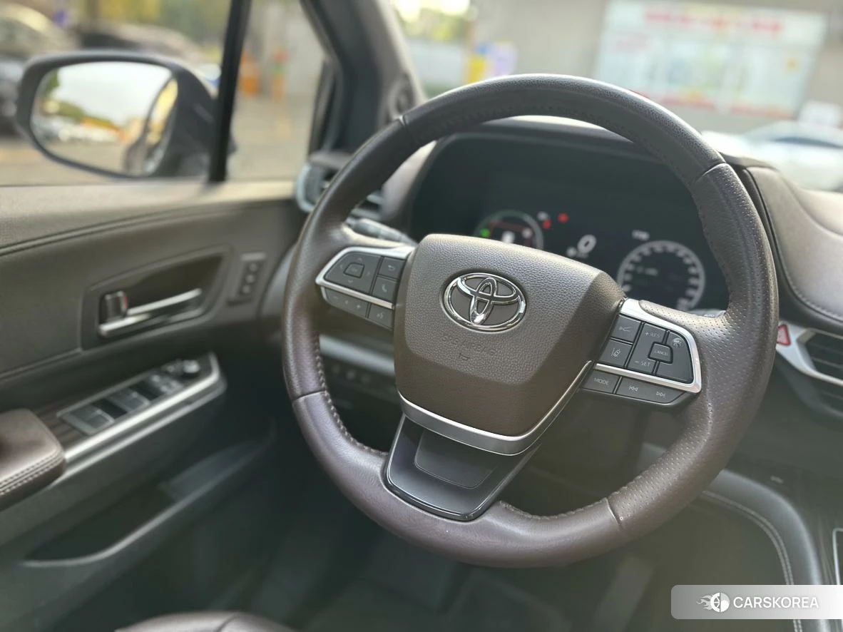Toyota Saina id 4462065 из Китая 7