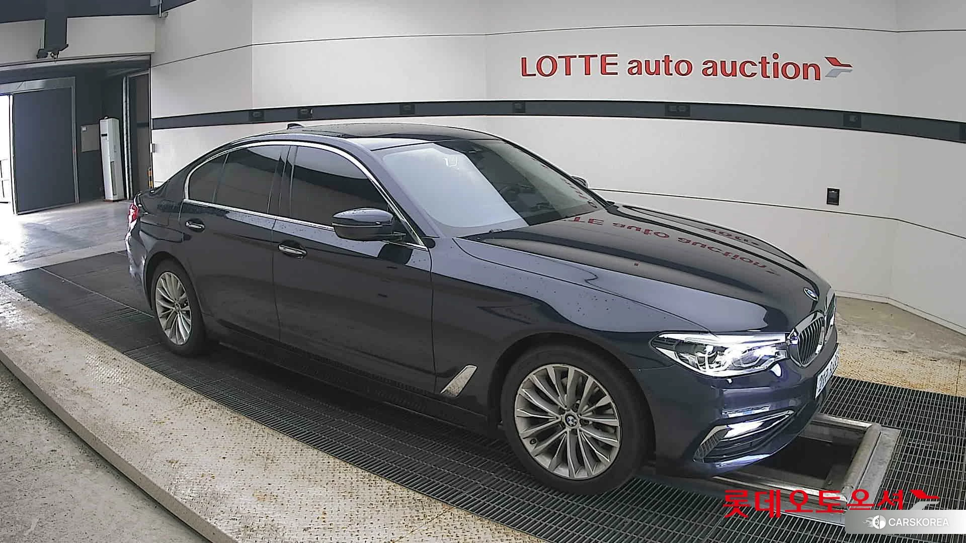 BMW  520d id 4498332 из Кореи 7