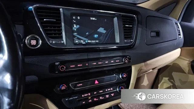 Kia The New Carnival id 2995415 из Кореи 7