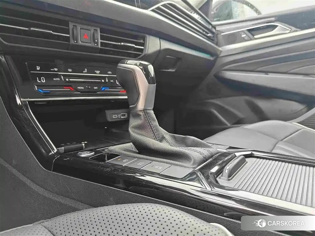 Volkswagen Passat id 4576678 из Китая 7