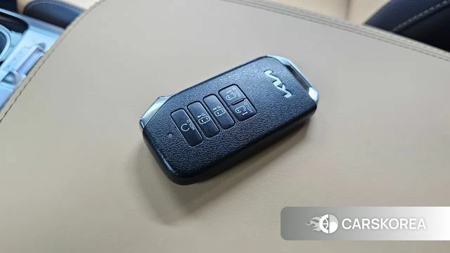 Kia Carnival 4th generation id 4480749 из Кореи 7