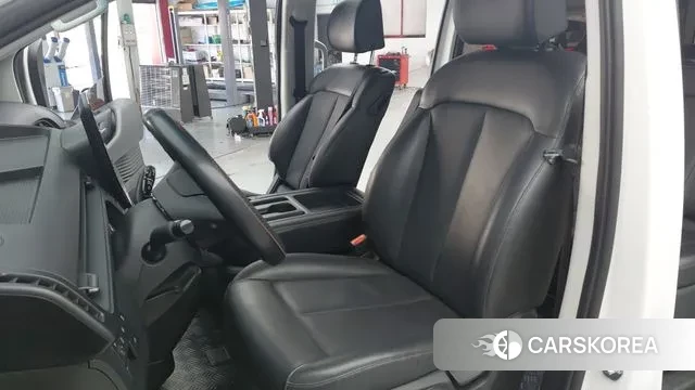 Hyundai Staria id 3400658 из Кореи 7