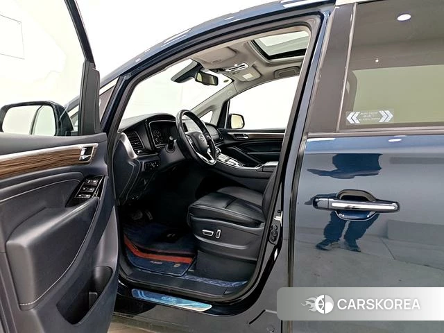 GAC Trumpchi Trumpchi M8 id 4208987 из Китая 7