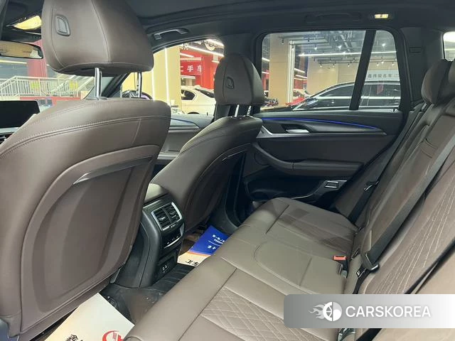 BMW X3 id 4348436 из Китая 7