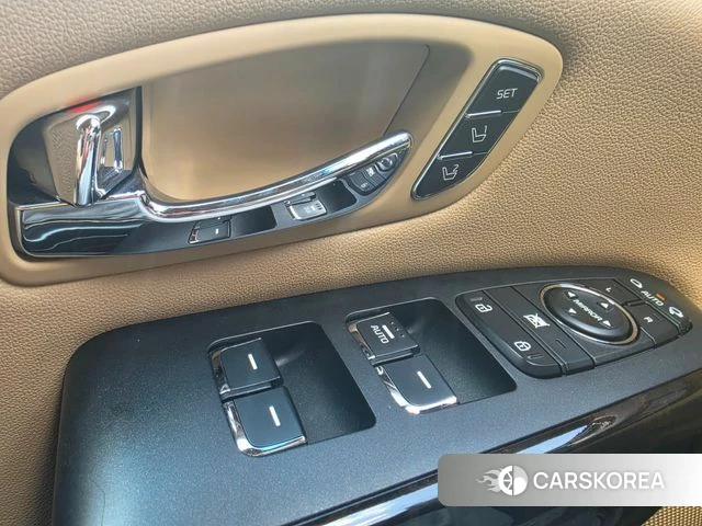 Kia The New Carnival id 4304996 из Кореи 7
