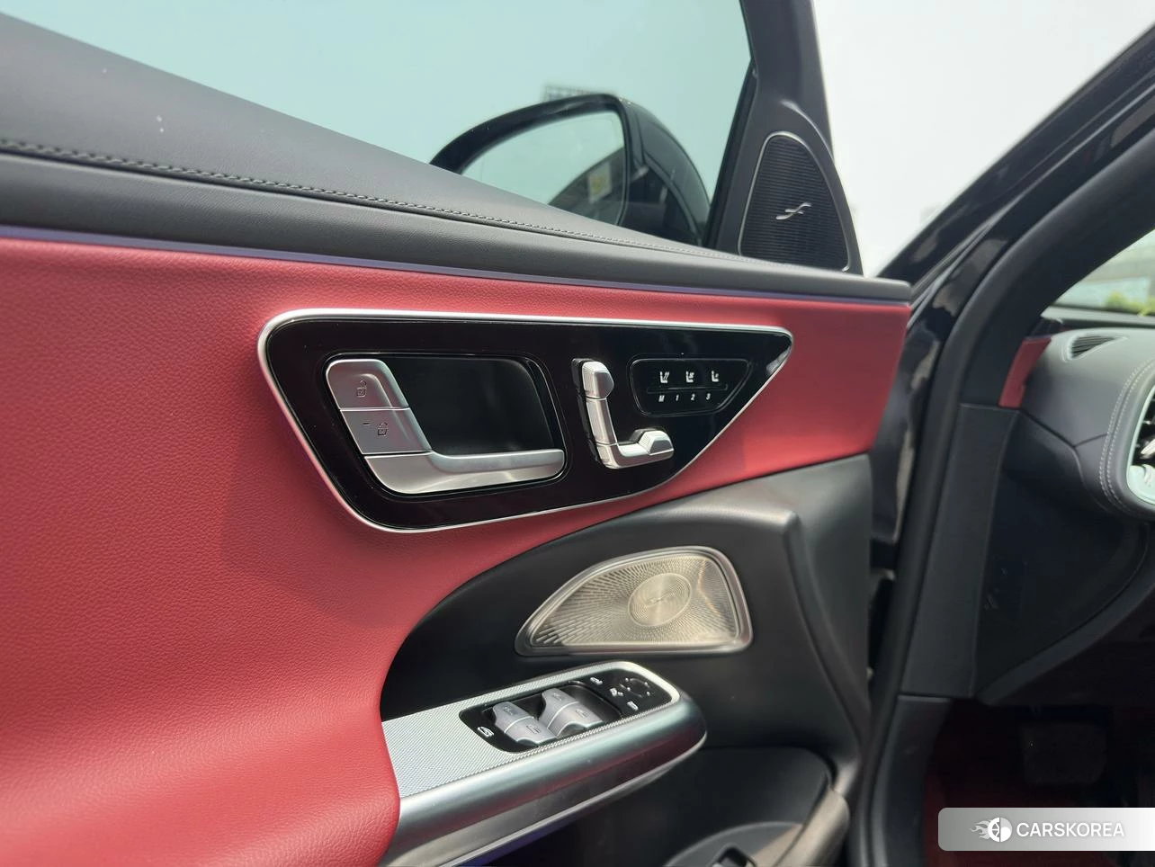 Mercedes-Benz E-Class id 4513522 из Китая 7