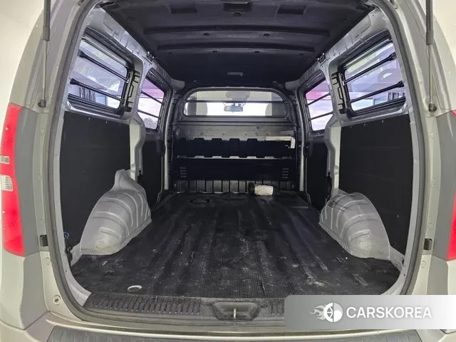 Hyundai The New Grand Starex id 3045258 из Кореи 7