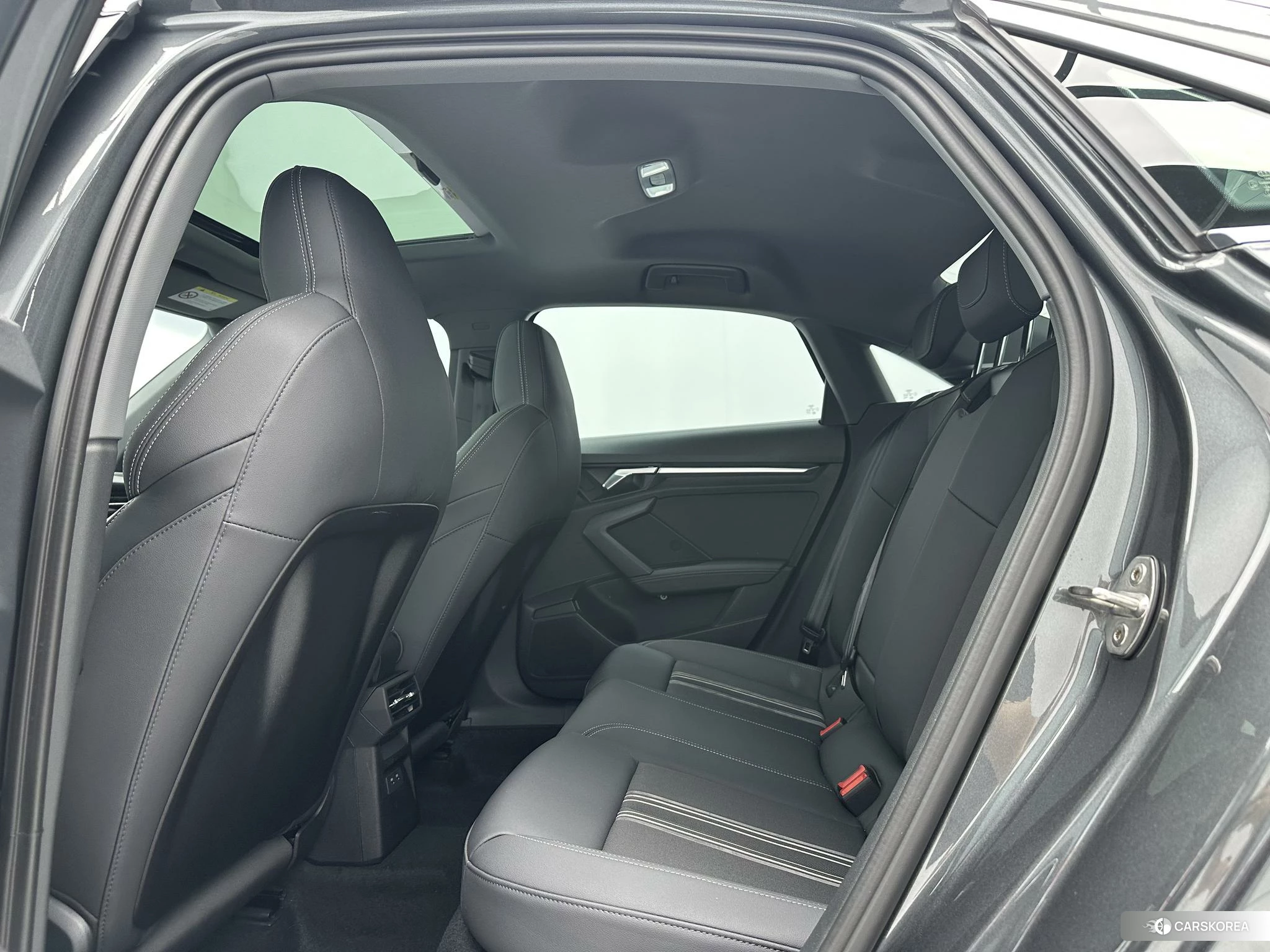 Audi A3 id 4486213 из Китая 7