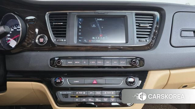 Kia The New Carnival id 4658329 из Кореи 7