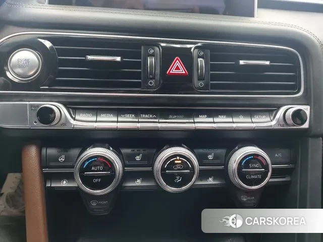 Genesis G70 id 3651348 из Кореи 7