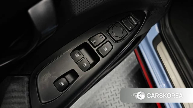 Hyundai Veloster (JS) id 4430376 из Кореи 7