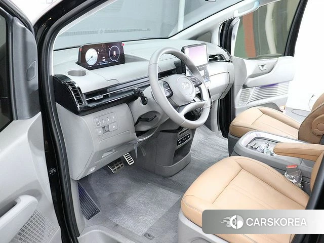 Hyundai Staria id 3933635 из Кореи 7