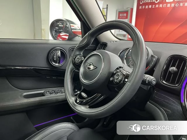 MINI COUNTRYMAN id 3901943 из Китая 7