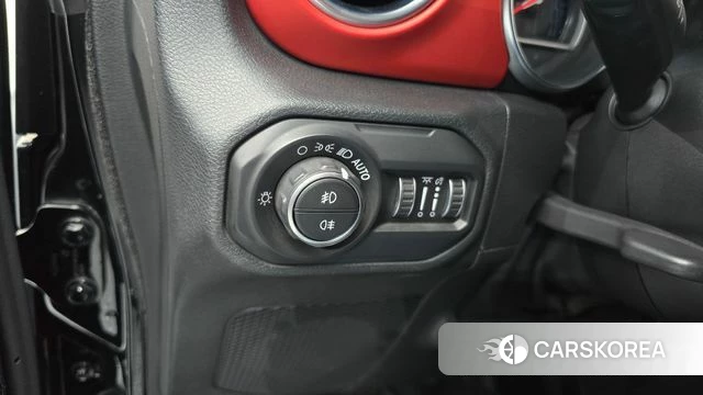 Jeep Wrangler (JL) id 4688604 из Кореи 7