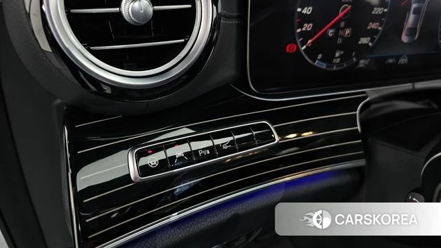 Mercedes-Benz E-Class W213 id 4344854 из Кореи 7