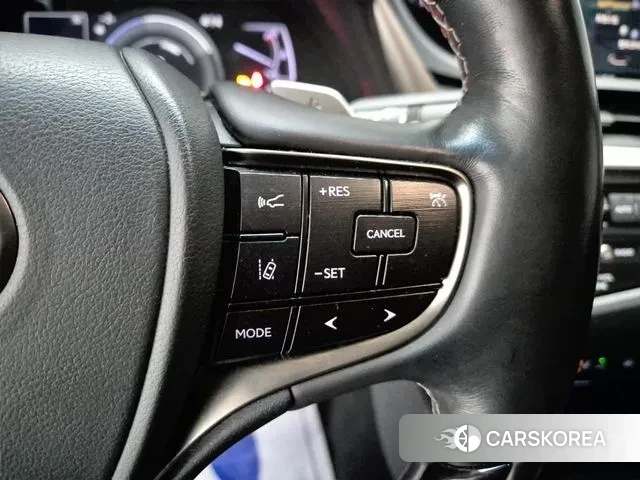 Lexus ES300h 7th generation id 3646609 из Кореи 7