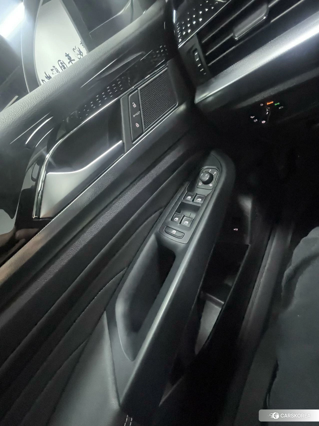 Volkswagen Passat id 4461569 из Китая 7