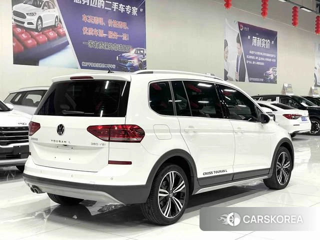 Volkswagen Touran L id 4301522 из Китая 7