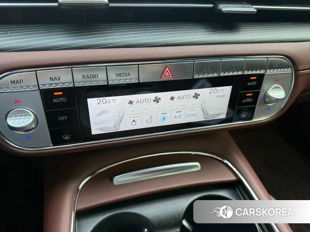 Genesis G90 (RS4) id 4898729 из Кореи 7