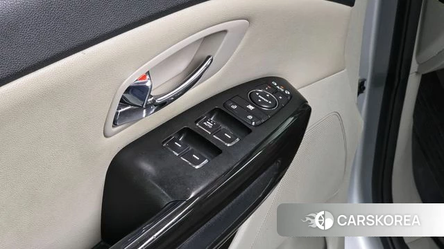 Kia The New Carnival id 4755324 из Кореи 7
