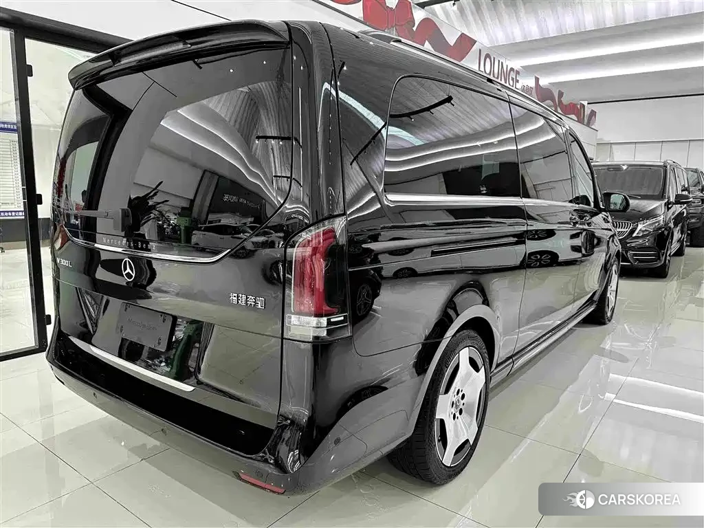 Mercedes-Benz V-Class id 4600758 из Китая 7