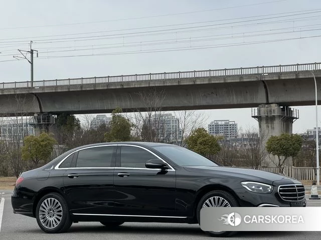 Mercedes-Benz E-class id 4260368 из Китая 7