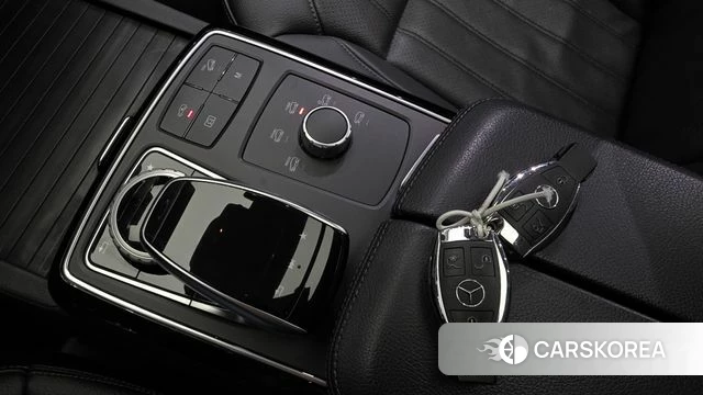 Mercedes-Benz GLE - Class W166 id 4615338 из Кореи 7