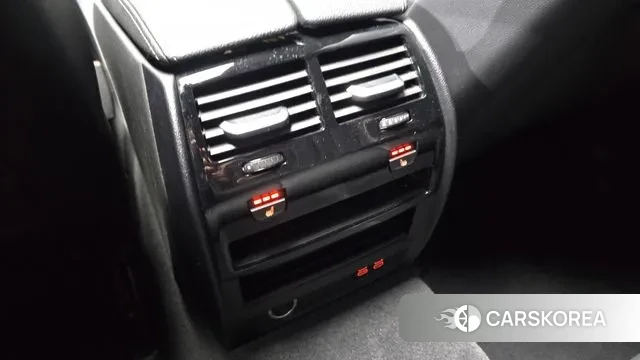 BMW 5 Series (G30) id 3043038 из Кореи 7