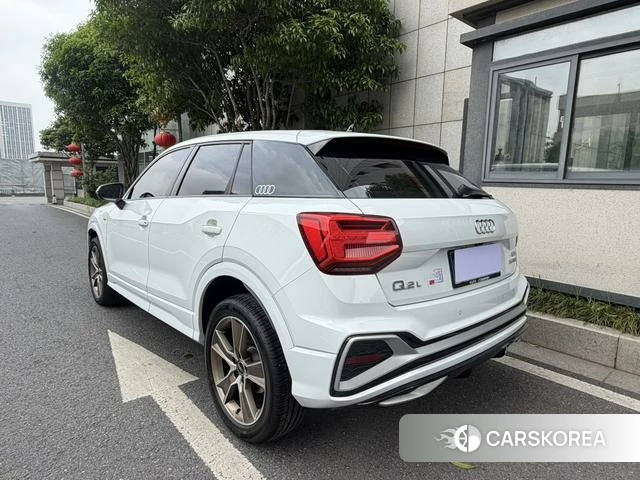 Audi Q2L id 3983312 из Китая 7