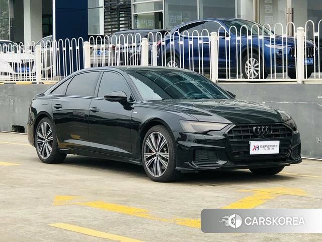 Audi A6L id 4368369 из Китая 7