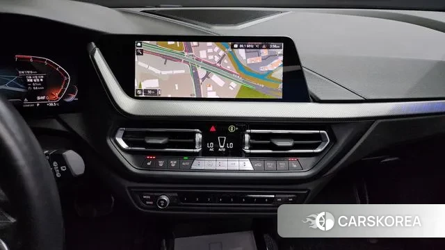 BMW 1 Series (F40) id 2905194 из Кореи 7