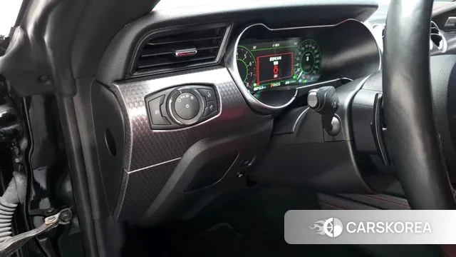 Ford Mustang id 3013638 из Кореи 7