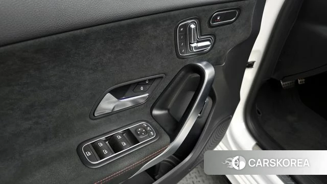 Mercedes-Benz A-Class W177 id 3871181 из Кореи 7