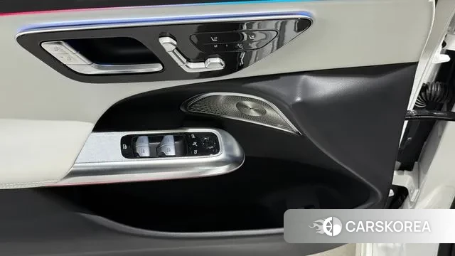 Mercedes-Benz E-Class W214 id 3359354 из Кореи 7