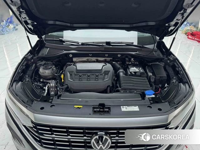 Volkswagen Passat id 4300241 из Китая 7