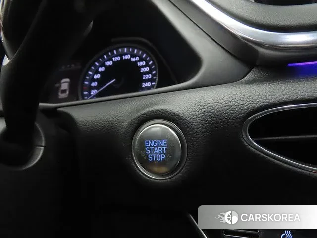 Hyundai Sonata (DN8) id 3634680 из Кореи 7