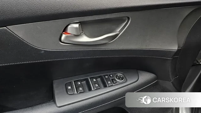 Kia Come New K3 id 3209413 из Кореи 7